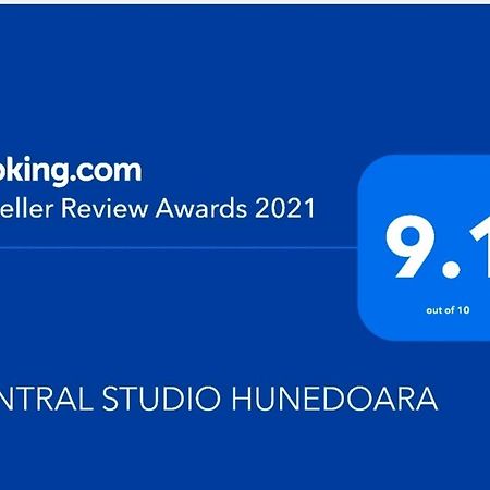 Central Studio Hunedoara Luaran gambar