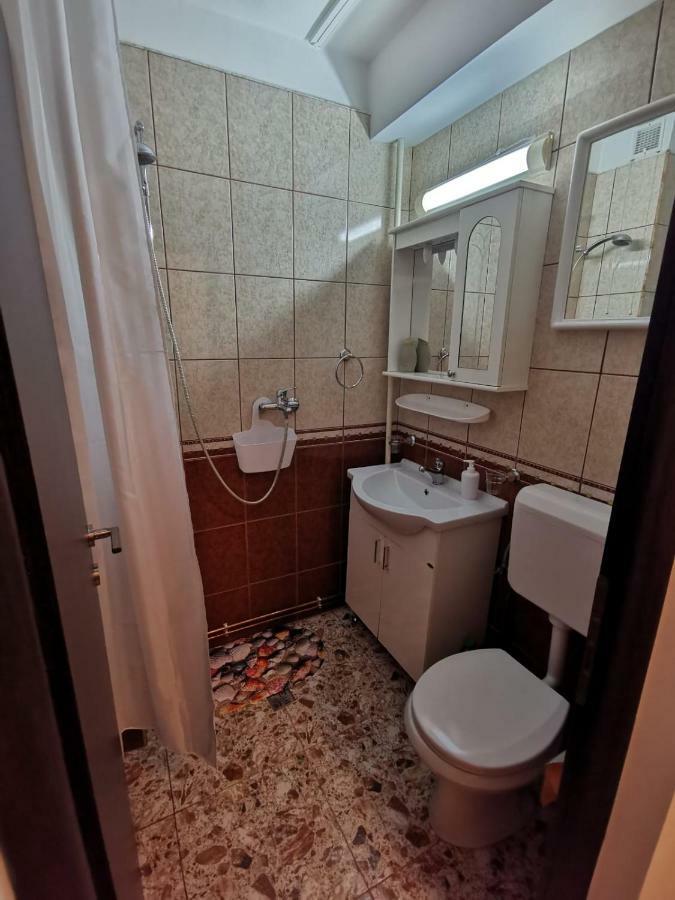 Central Studio Hunedoara Luaran gambar